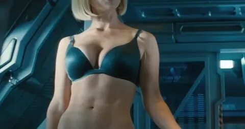 JJ Abrams apologises for semi nude scene in new Star Trek