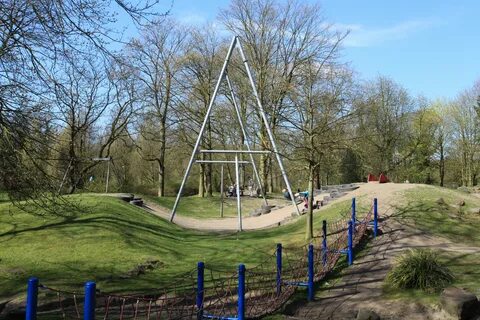 File:Gladbeck - Freizeitstätte Wittringen - Spielplatz 02 ie