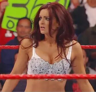 WWE Divas Screencaps