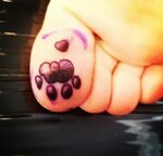 Big toe. Big paw. Lion paw print tattoo. Lol silly, but cute