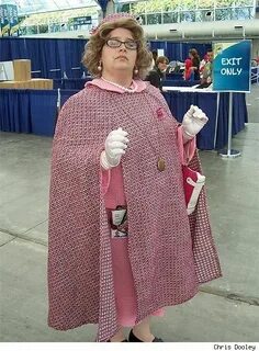 Deloris Umbridge costume -- I'm loving it! Harry potter cost