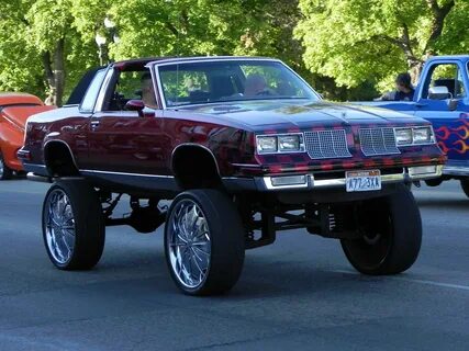 Maren and Duane Tucker: Logan County Cruise In