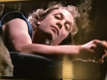 It puts the lotion in the basket, or else it gets the hos. F