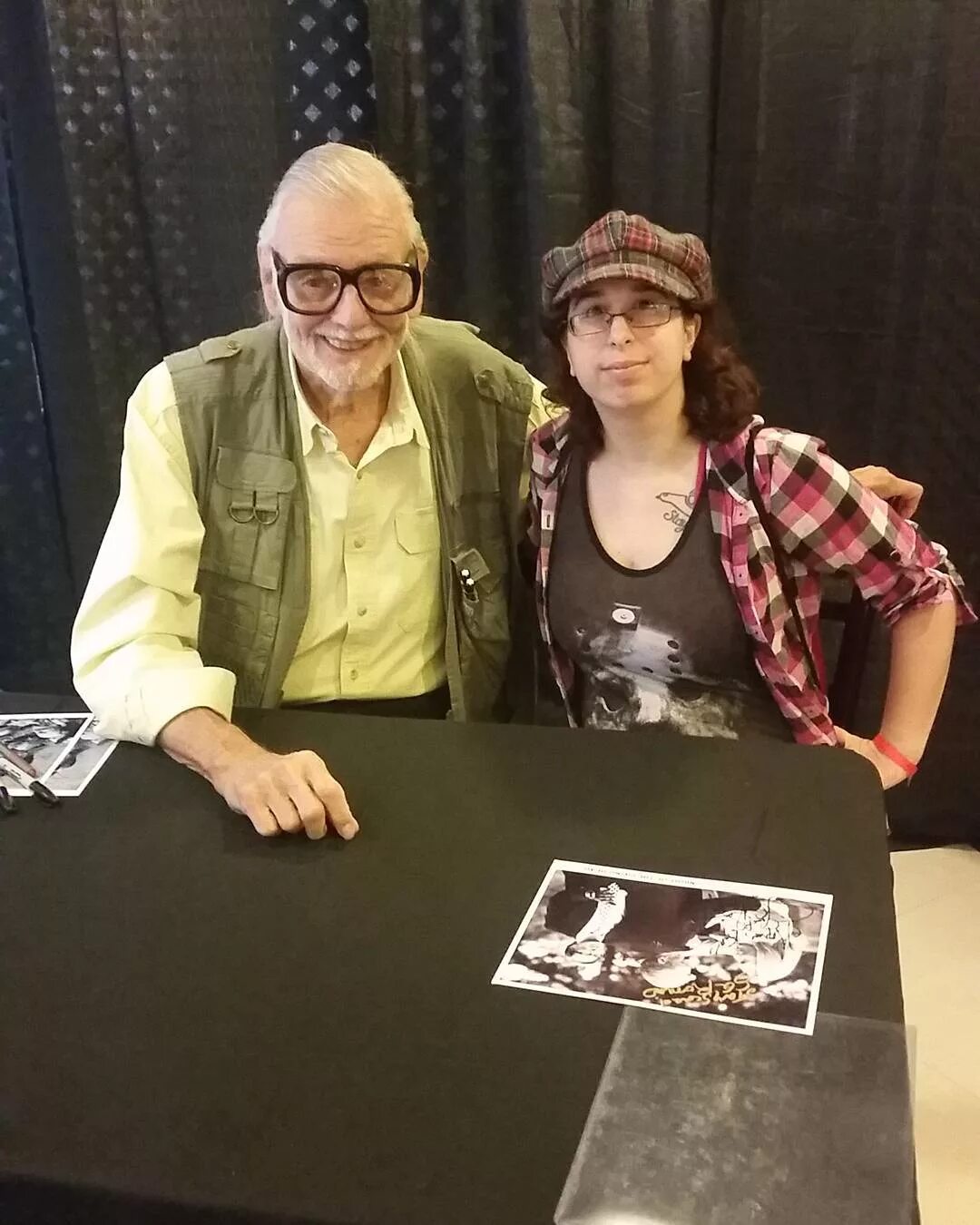 Kat en Instagram: "Romero! #georgearomero #nightofthelivingdead #cthor...