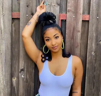 Watch Shenseea Cook Up Steam Fish & Okra For Fuse TV - Dance