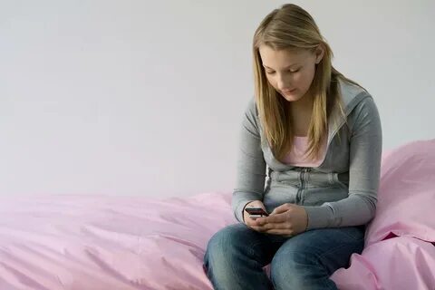 Sexts, lies and social media: the way teenagers date now The