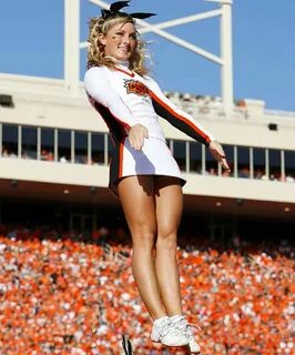 College Cheerleaders - Sports Illustrated
