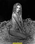 Jenna Pietersen sexy nad fully nude