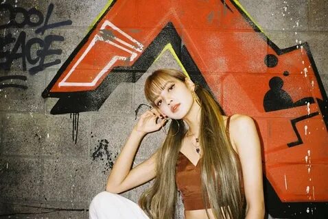 Обновление инстаграма Лисы LALISA MANOBAN YG RUS Amino