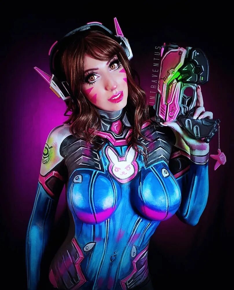 Intraventus в Instagram: "💙 💖 DVa 💖 💙 OVERWATCH Body paint . . . @...