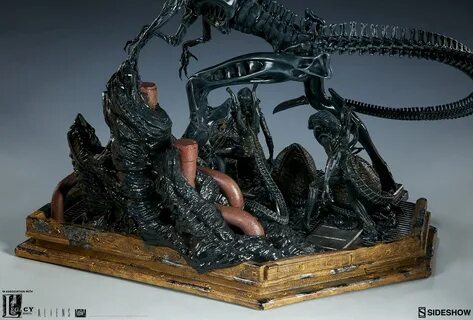 New Photos of the Alien Queen Maquette Arrive to Rule Your A