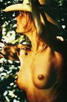 Linda-Evans-nude-topless-93703