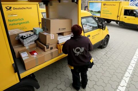 Deutsche Post: Porto für Büchersendungen steigt drastisch - 