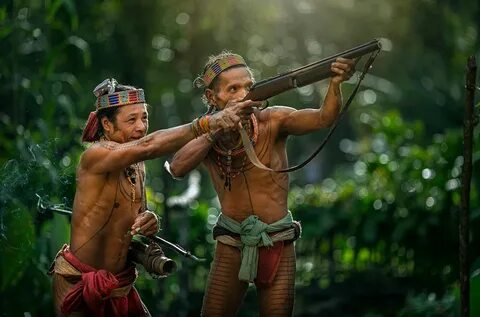 Beautiful and mysterious photos of the wild tribe \/ Travel 
