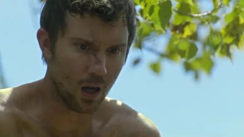 ausCAPS: Sam Huntington nude in Being Human 4-06 "Cheater Of