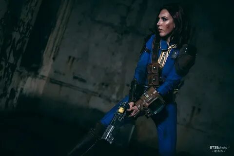 Fallout 4 Sole Survivor Cosplay