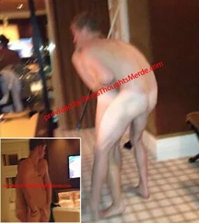 prince harry harry nude showing his arse and cock - The HaPe