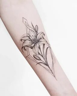 Untitled Trendy tattoos, Outer bicep tattoos, Lillies tattoo