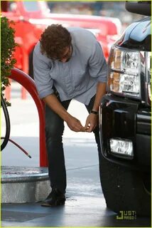 Shia LaBeouf: Curly Hair at the Gas Station: Photo 2565060 S