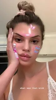 Alissa Violet (@alissaviolet) Video Instagram Story from Nov