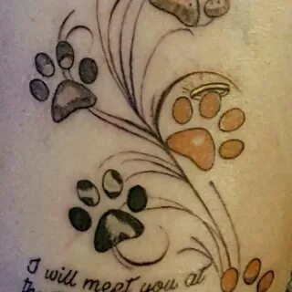 My new dog paw print tattoo Dog paw tattoo, Paw tattoo, Pawp