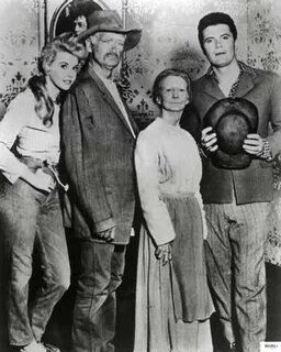 The Beverly Hillbillies Cast - Sitcoms Online Photo Gallerie