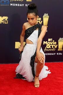 Liza Koshy nackt, Nacktbilder, Playboy, Nacktfotos, Fakes, O