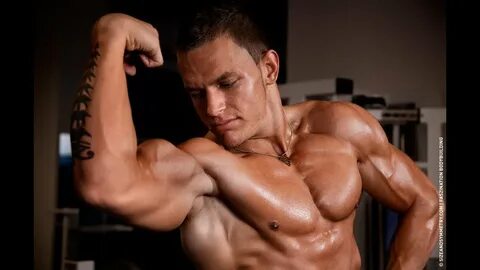 Bodybuilder - Biceps flexing for my fans - YouTube