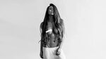 Michie Peachie topless fit diva black and white erotic photo