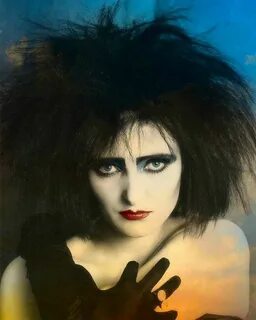 Pin by Gwen Claproth on Siouxsie Sioux Siouxsie sioux, Briti