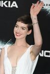 Anne Hathaway photo 894 of 2263 pics, wallpaper - photo #512