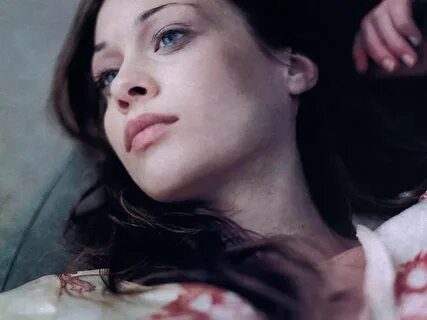 Fiona Apple Wallpaper and Background Image 1333x1000
