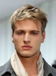Frisuren für Männer mit dünnem Haar (With images) Blonde guy