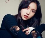 Pin by 𝙟 𝙖 𝙣 𝙚 on Twice Kpop girls, Mina, Twice photoshoot