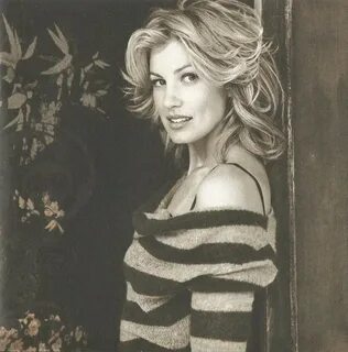 Encarte: Faith Hill - The Hits - Encartes Pop