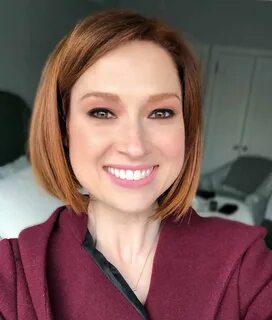 Ellie Kemper Nude Leaked Photos and Porn Video - Scandal Pla