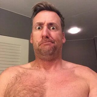 Ian Poulter's Social Media Manscaping - Golficity Manscaping