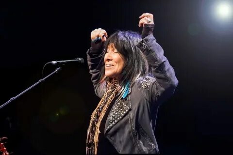 Buffy Sainte-Marie To Headline Virtual B.C. Indigenous Music