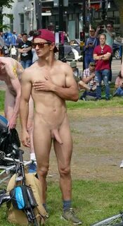 /long+dick+nude+straight+teen+outdoors