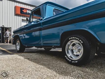 1965 Chevrolet C10 Pickup - Staggered US Mags Wheels 235/60R