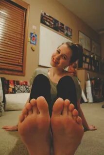 Cute feet thread. Lets go. - /b/ - Random - 4archive.org