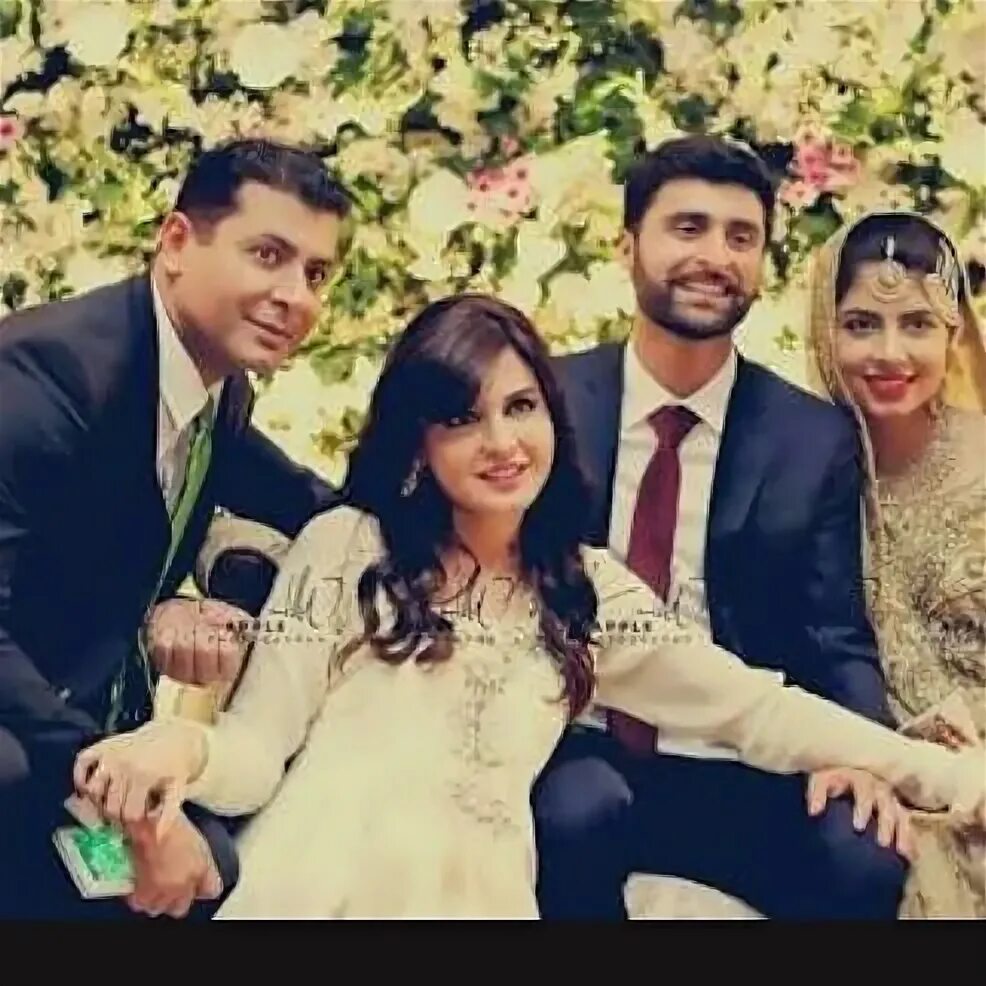 mahnoor baloch on Instagram: "My beautiful daughter Laila wedding pict...
