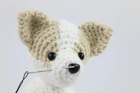Chihuahua Dog Amigurumi - Free Crochet Pattern - StringyDing