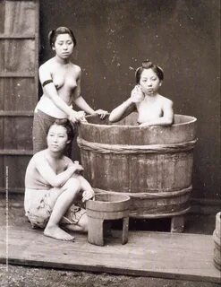 Japanese bathing girls