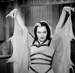 Lily Munster Nude