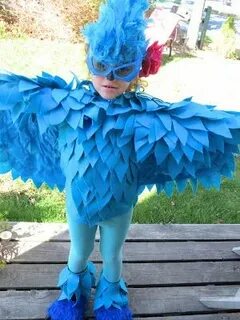 The Simple Craft Diaries: "RIO" Halloween Costume Halloween 