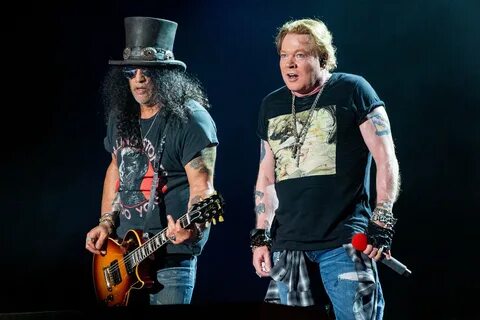 Watch Guns N' Roses Perform 'Dead Horse' for First Time in 2