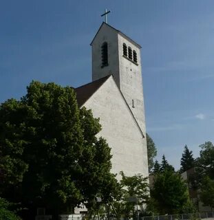 File:Die katholische Kirche St. Bonifatius wurde 1935 errich