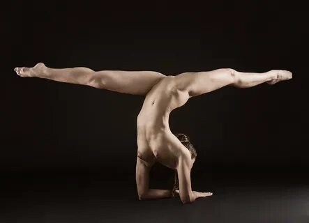 Красивые голые девушки гимнастки фото - Ебатория.Ру