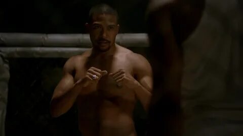ausCAPS: Charles Michael Davis shirtless in The Originals 3-